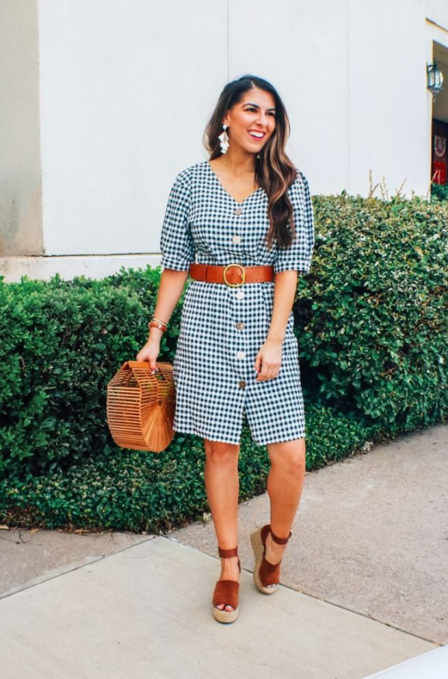 Gingham Dress for Summer Style 