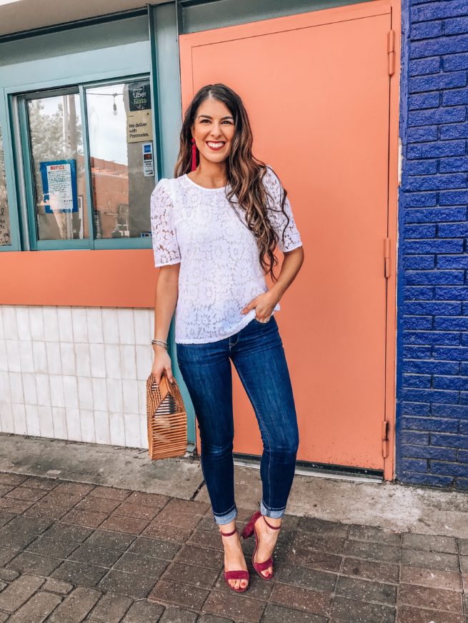 Cute White Lace Top and Jeans for Spring and Summer 